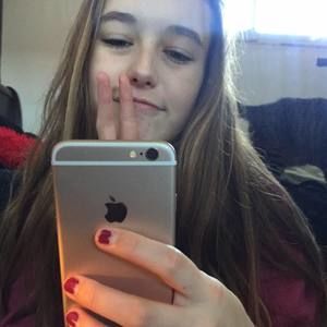 Meet your Posher, Mackenzie